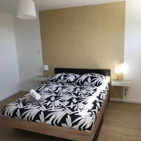 loft du sud ouest av clim , garage , amazon prime vidéo , toutes commodité Laplume